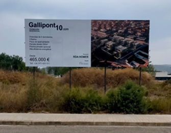 Instalación de valla publicitaria