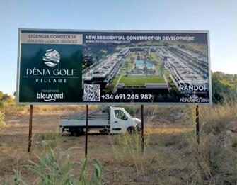Instalación de valla publicitaria