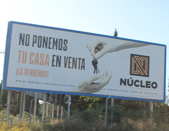 Instalación de valla publicitaria